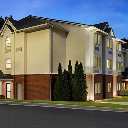 Microtel Inn & Suites By Wyndham Woodstock/Atlanta North Exteriör bild